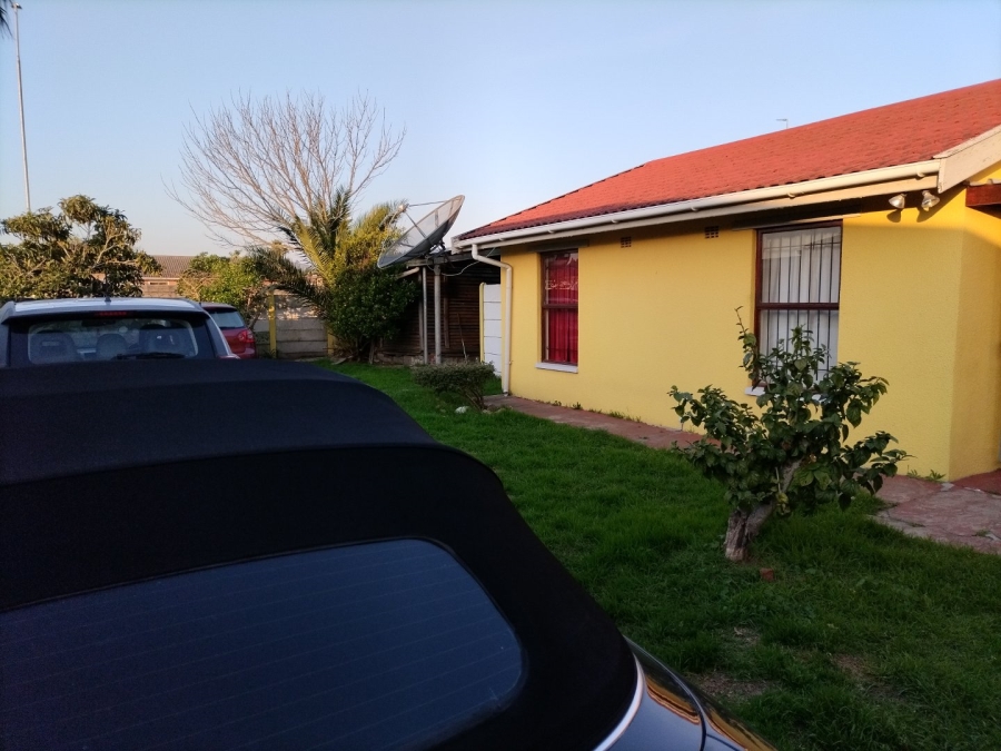 3 Bedroom Property for Sale in Highbury Western Cape